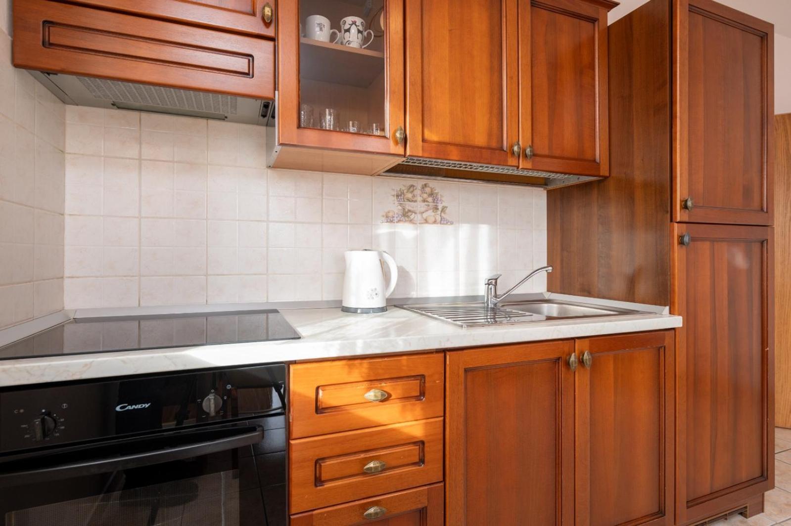 Apartment Anita Трогир Екстериор снимка